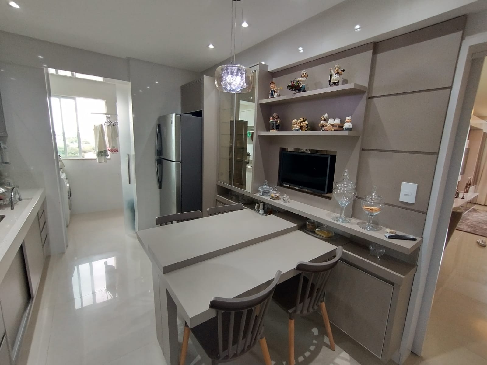 Apartamento à venda 3 suítes, porteira fechada, 2 vagas soltas de garagem , condomínio com lazer completo, no Recreio, Vitória da Conquista, BA - foto 6