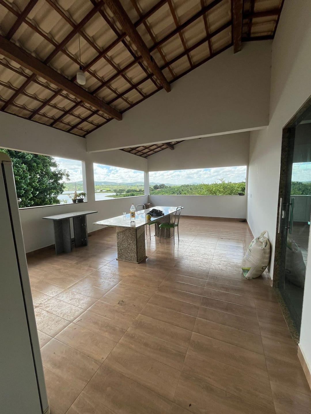Excelente Sítio à Venda em Caraíbas – 3 Hectares, Casa e Estrutura Completa – Água em Abundância, Energia Trifásica e Documentação Regularizada - foto 6