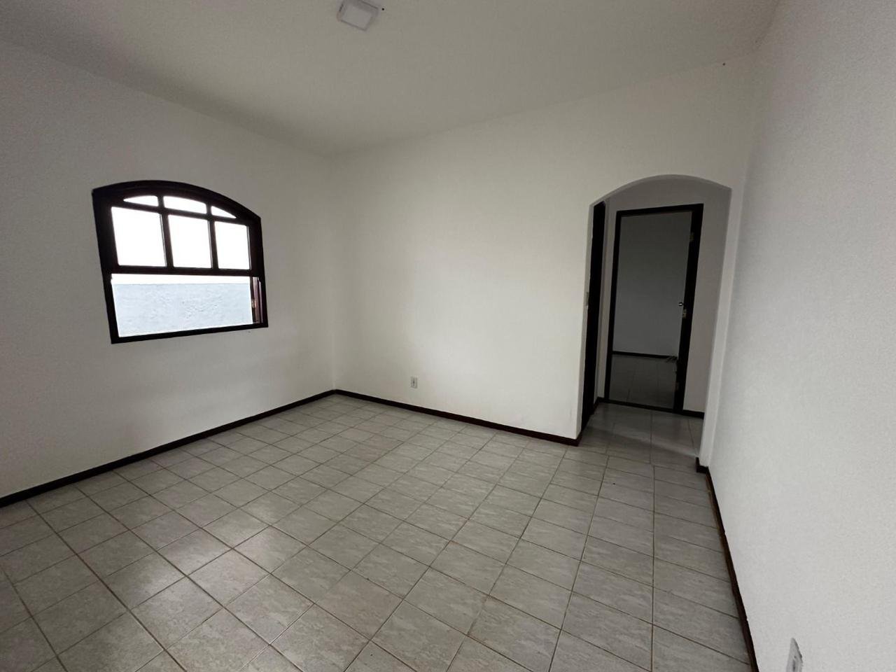 Casa a venda no Bairro Alto Maron, excelente oportunidade para investidores, em Vitória da Conquista, BA. - foto 5