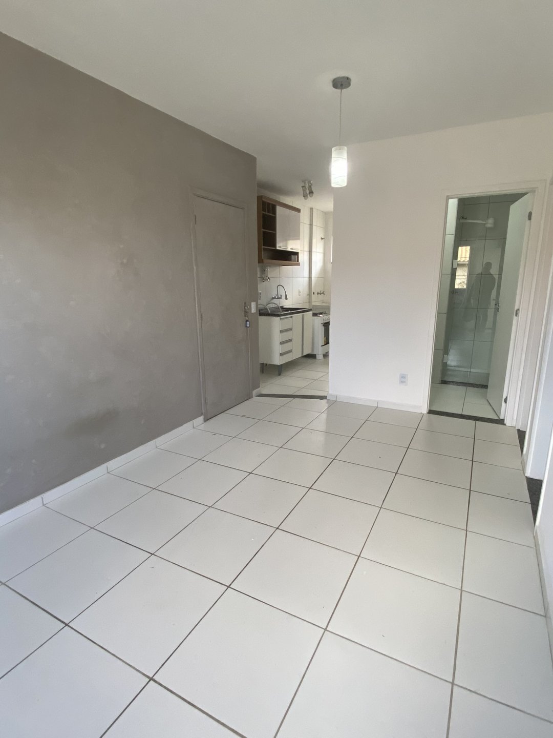 Apartamento para locação, no 1º andar, com 2/4 sendo 1 suite, Bairro Primavera, em Vitória da Conquista - Bahia - foto 5