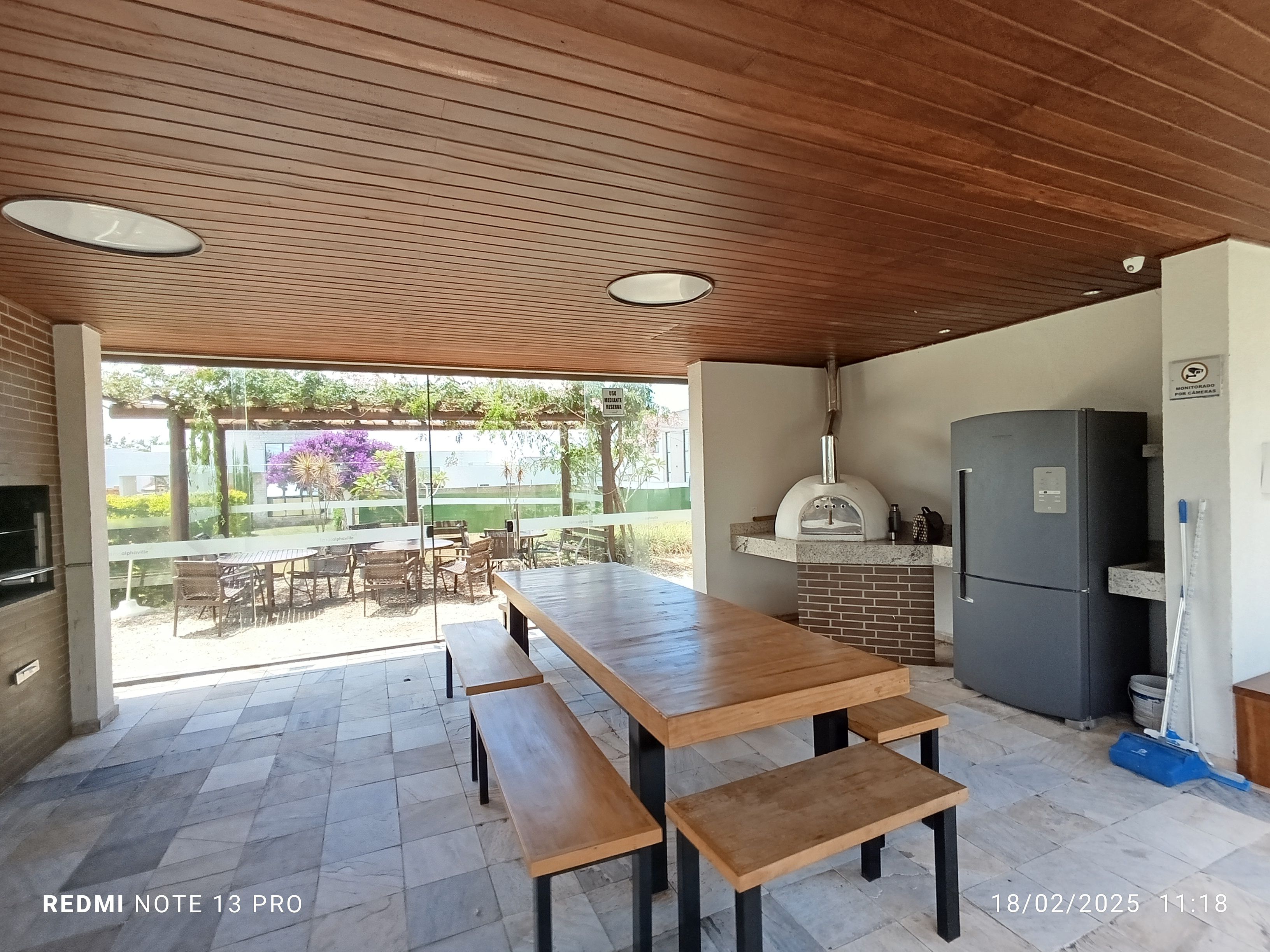 Casa 3 suítes, sala cozinha e gourmet com planejados alto padrão Alphaville II condomínio com infraestrutura completa de lazer - foto 6