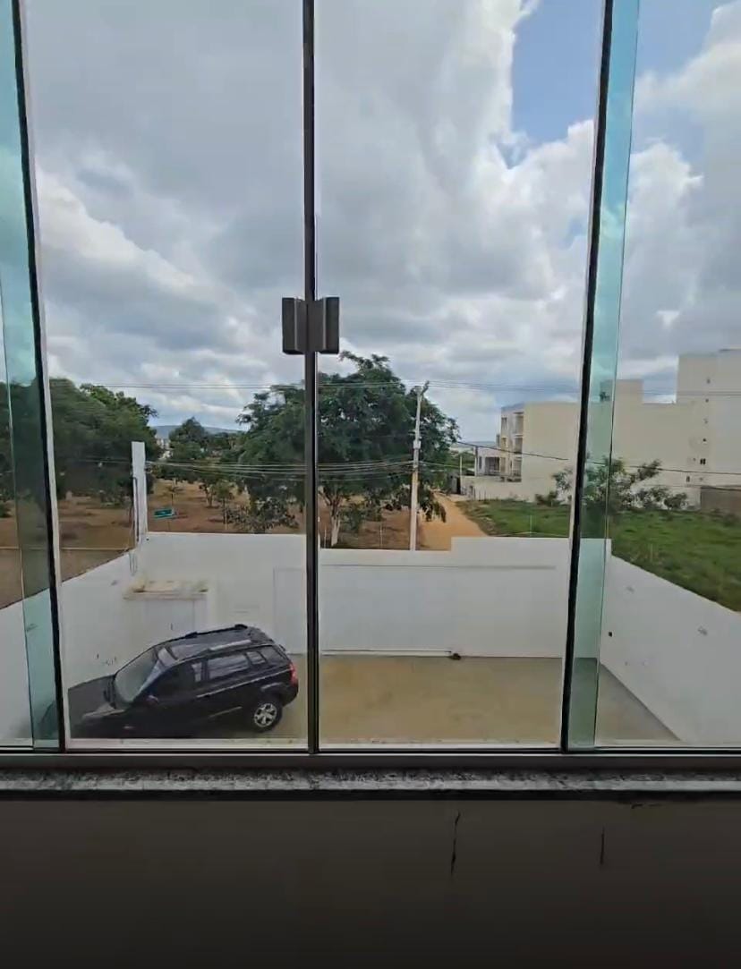 Apartamento de 2º andar nascente mobiliado e decorado para venda, 2 quartos sendo 1 suíte, cozinha no Bairro Candeias, Vitória da Conquista, BA - foto 6