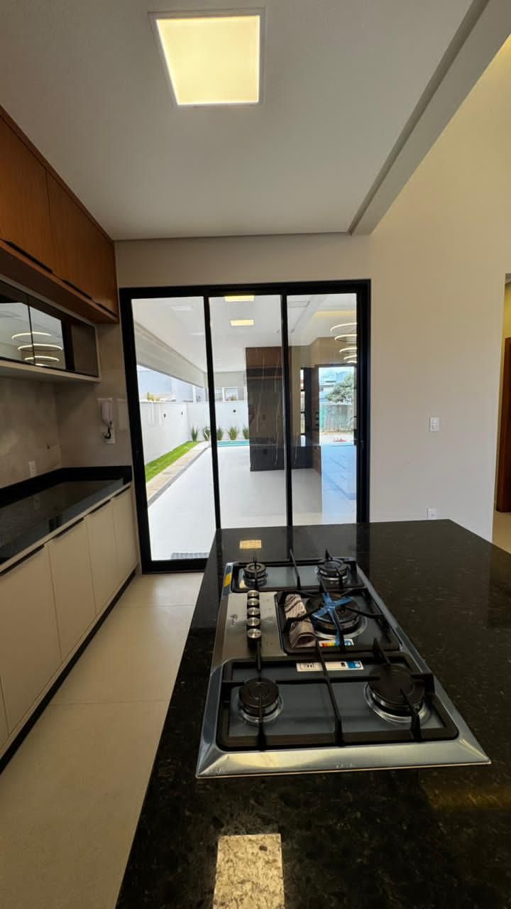 Casa de alto padrão em condomínio à Venda, Alfaville em Vitória da Conquista, BA - foto 7