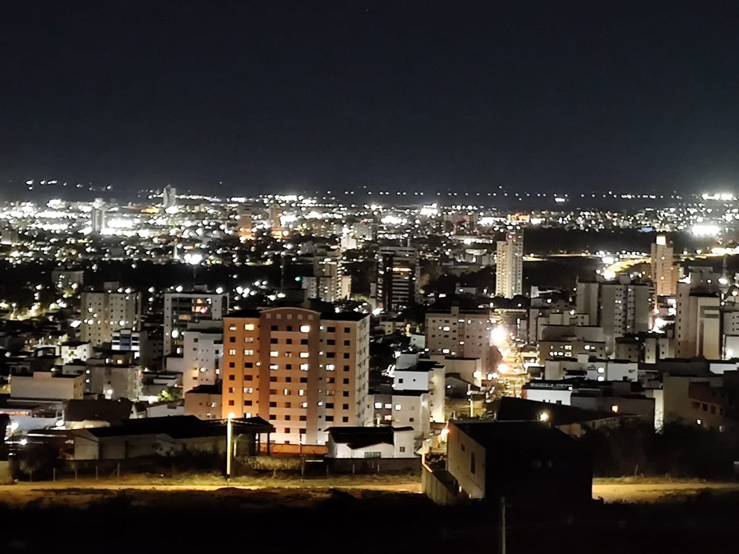 Terreno 360m² no Sol Nascente Candeias,  vista pra Cidade - foto 6
