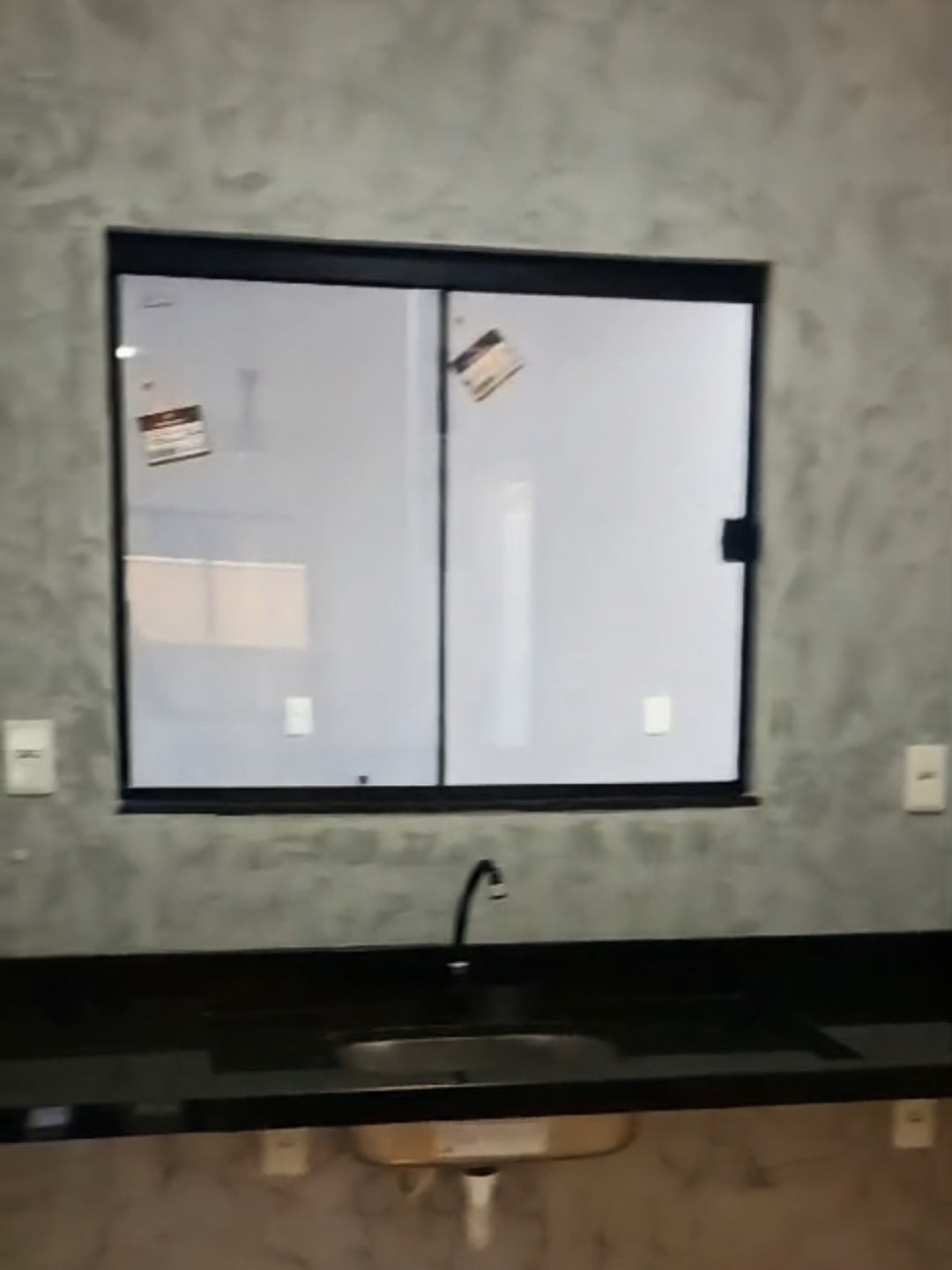 Casa nova de 3 quartos sendo 1 suíte apta ao financiamento bairro Petrópolis, Vitória da Conquista Bahia - foto 3