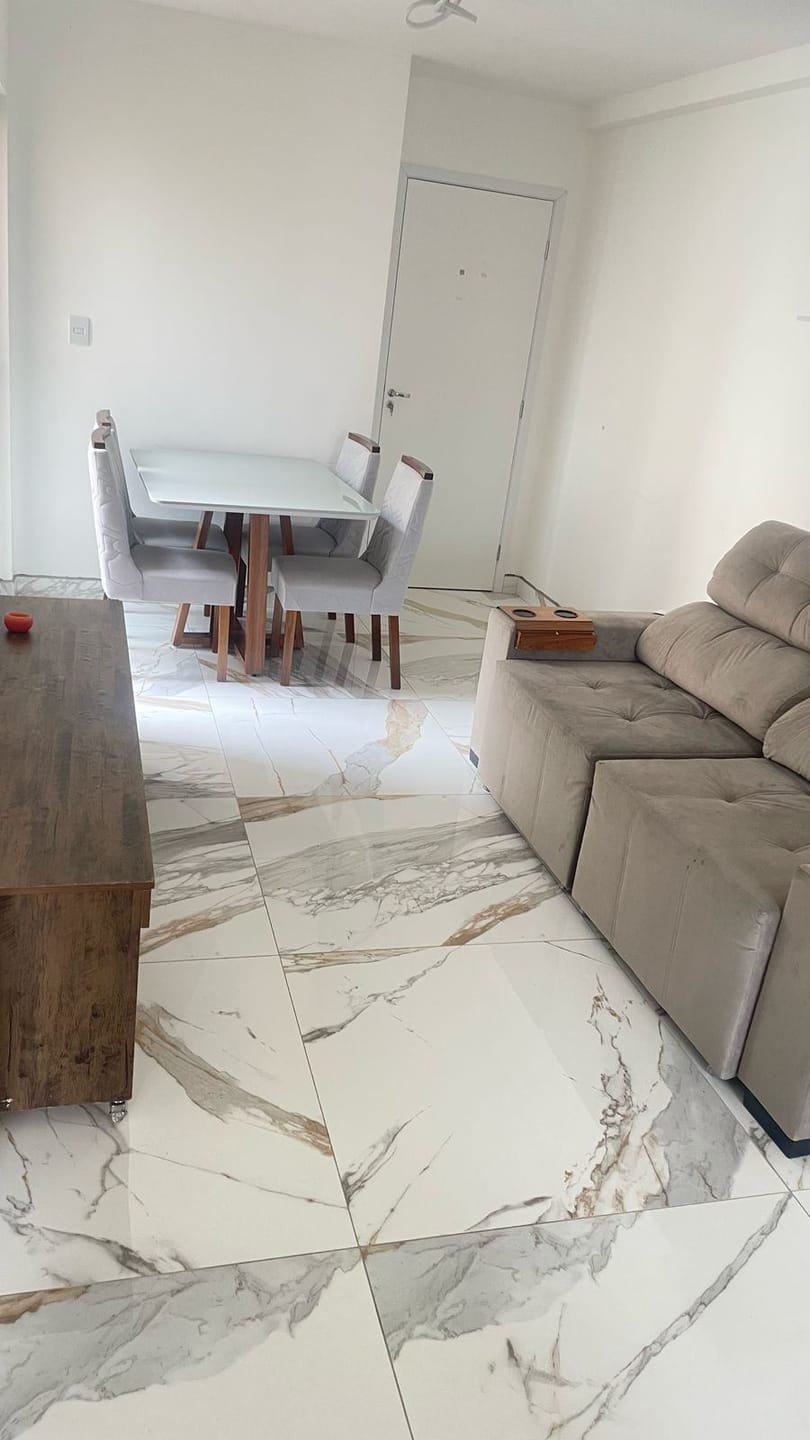 Apartamento térreo de 3 quartos sendo 1 suíte com garden pequeno em condomínio fechado à venda, Candeias, Vitória da Conquista, BA - foto 7