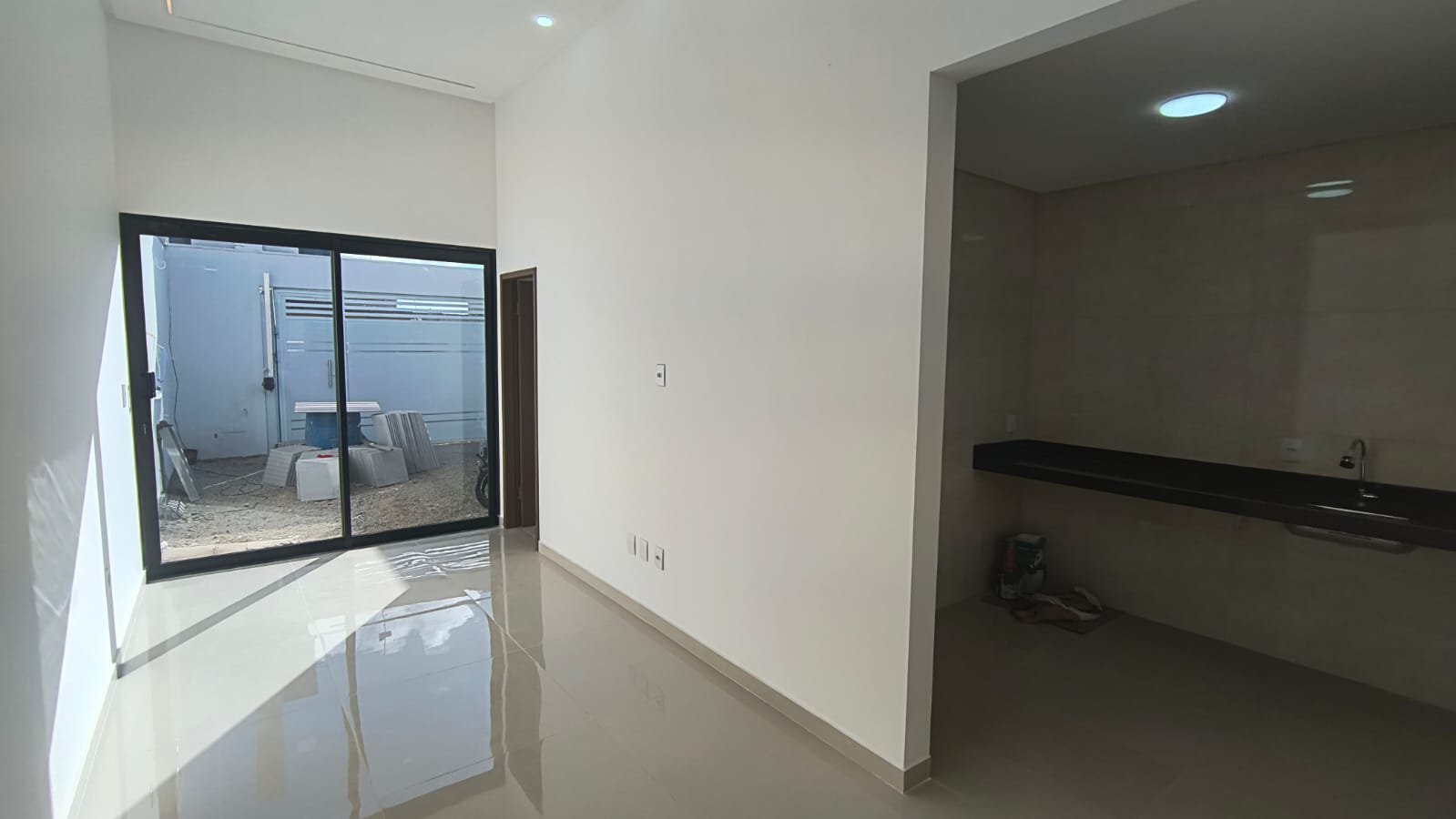 Casa 3 quartos sendo uma suíte, garagem para 2 carros à Venda no Bairro Boa Vista, Vitória da Conquista - foto 6