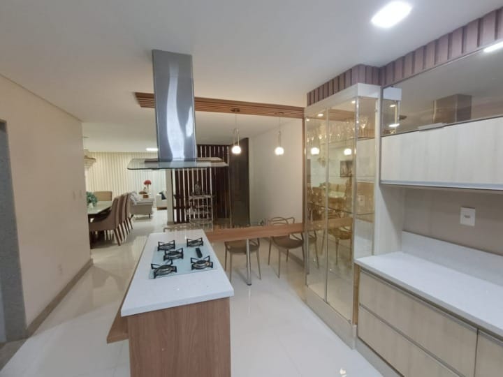 Casa com 5 quartos sendo 3 suítes, área gourmet com jacuzzi, piscina aquecida, em Bairro Boa Vista, Vitória da Conquista, BA - foto 7