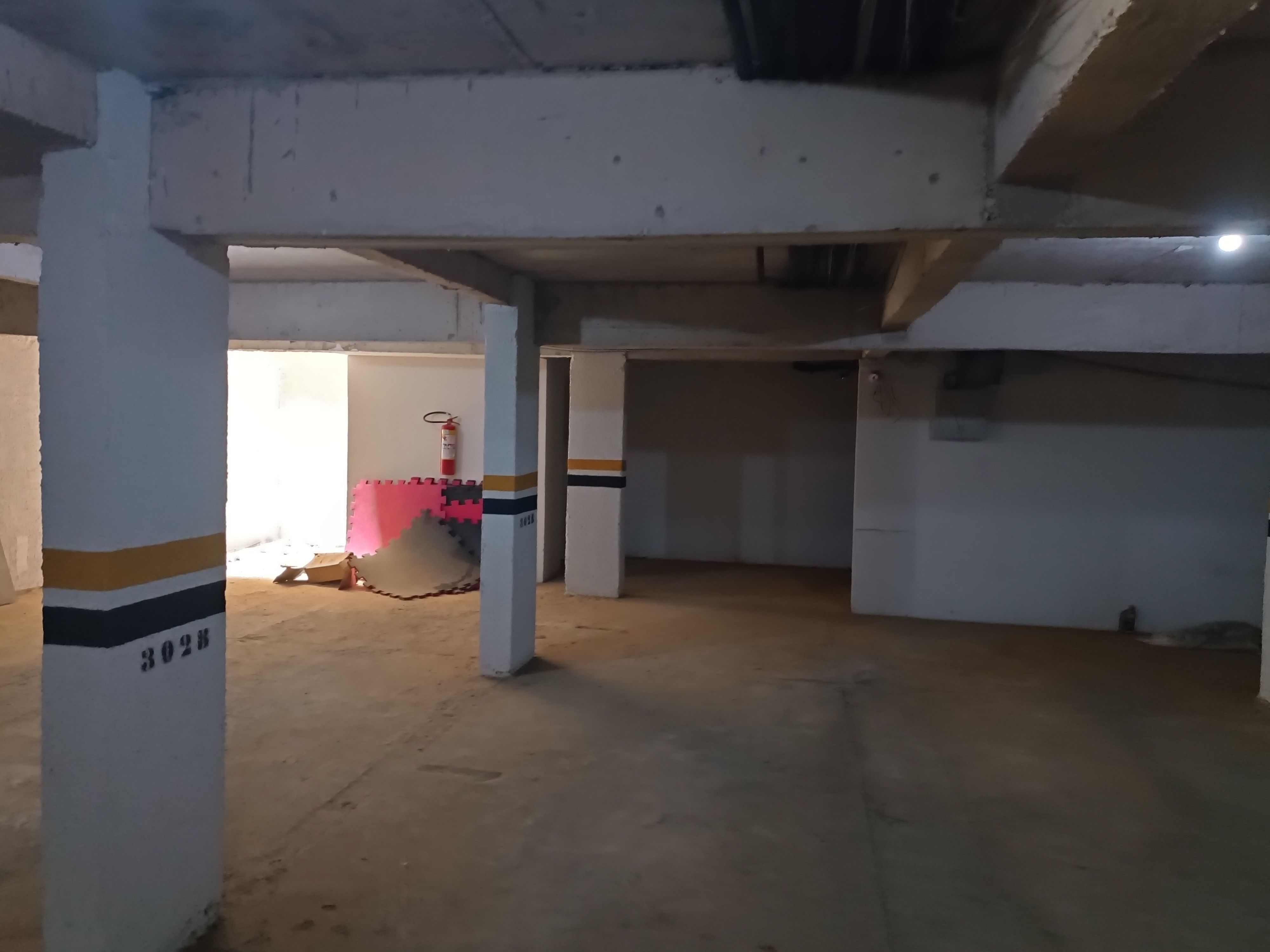 Apartamento duplex com 118 m², 2 vagas de garagem à Venda, Candeias, Vitória da Conquista, BA - foto 7