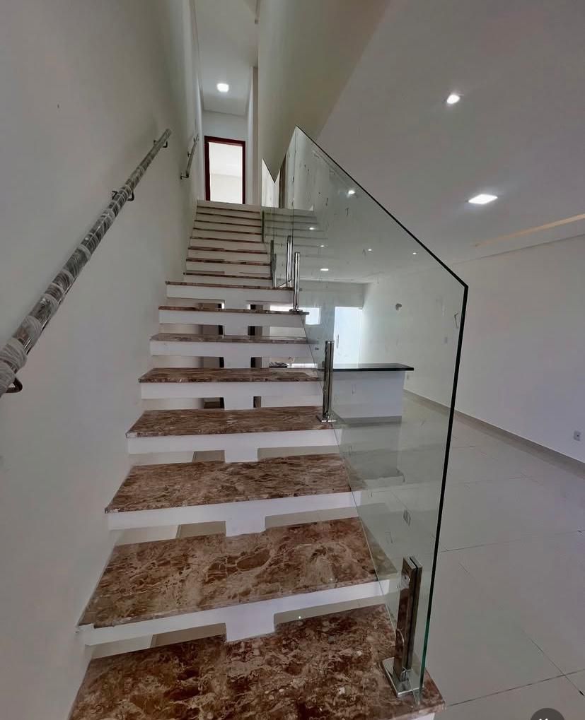 Casa duplex de 3 quartos sendo 1 suíte com varanda pertinho do shopping à venda, Felícia, Vitória da Conquista, BA - foto 7