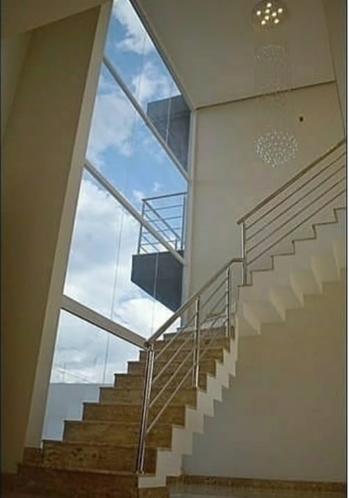 Casa com dois pavimentos , alto padrão , 3 suítes, 3 salas, piscina, área gourmet no Alto da Boa Vista em Vitória da Conquista, BA. - foto 7