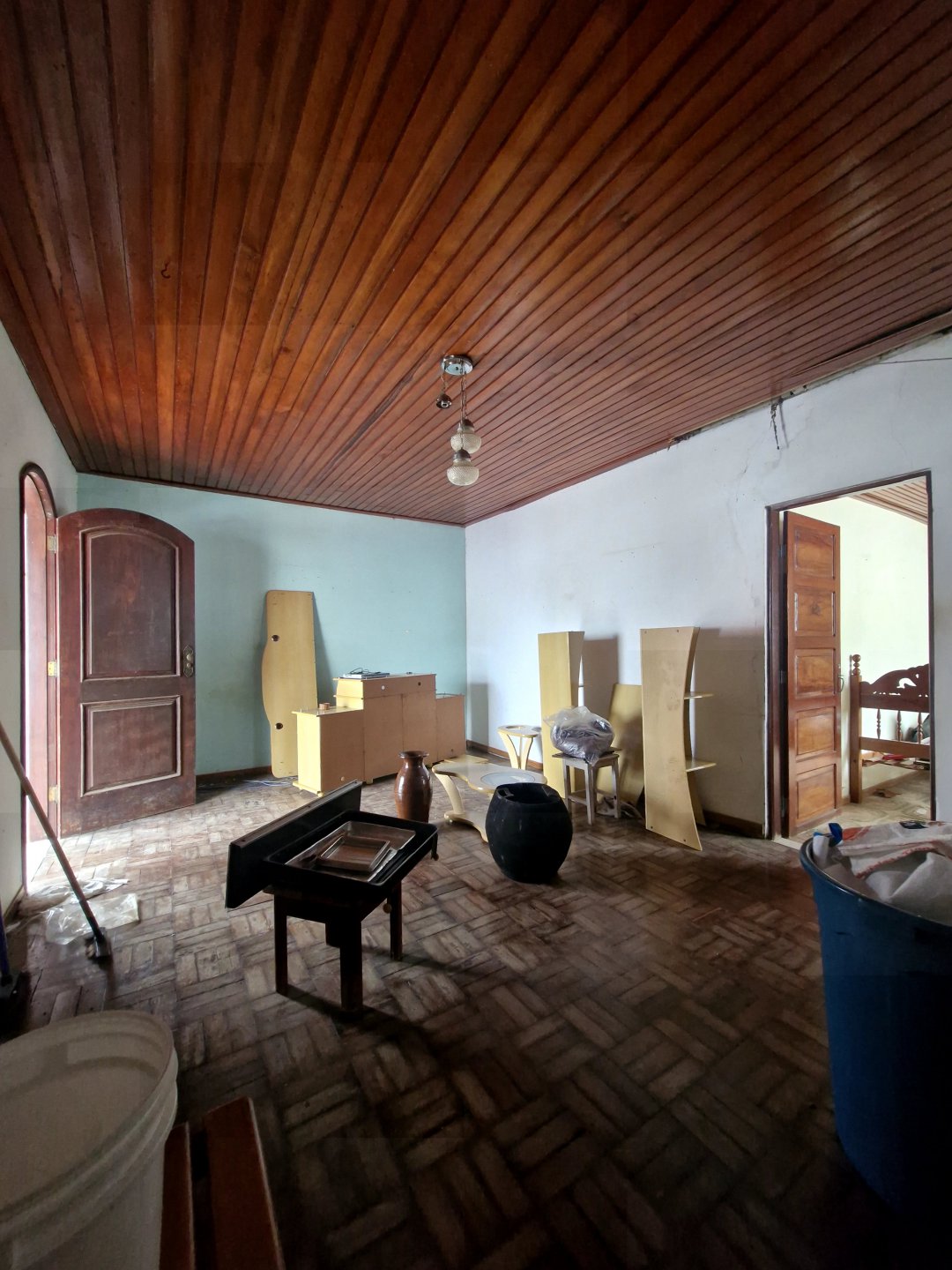 Casa à venda no Bairro Recreio Próximo a Ed Natação  e a Igreja da Graças. - foto 6