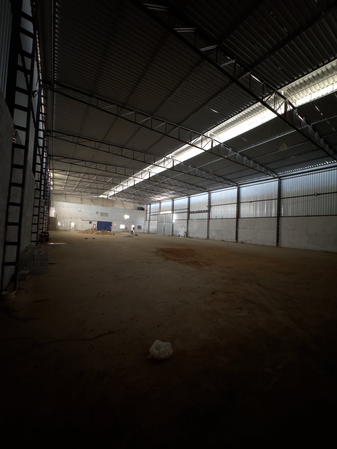 Galpão na Bartolomeu de Gumão 1300m2 - foto 6