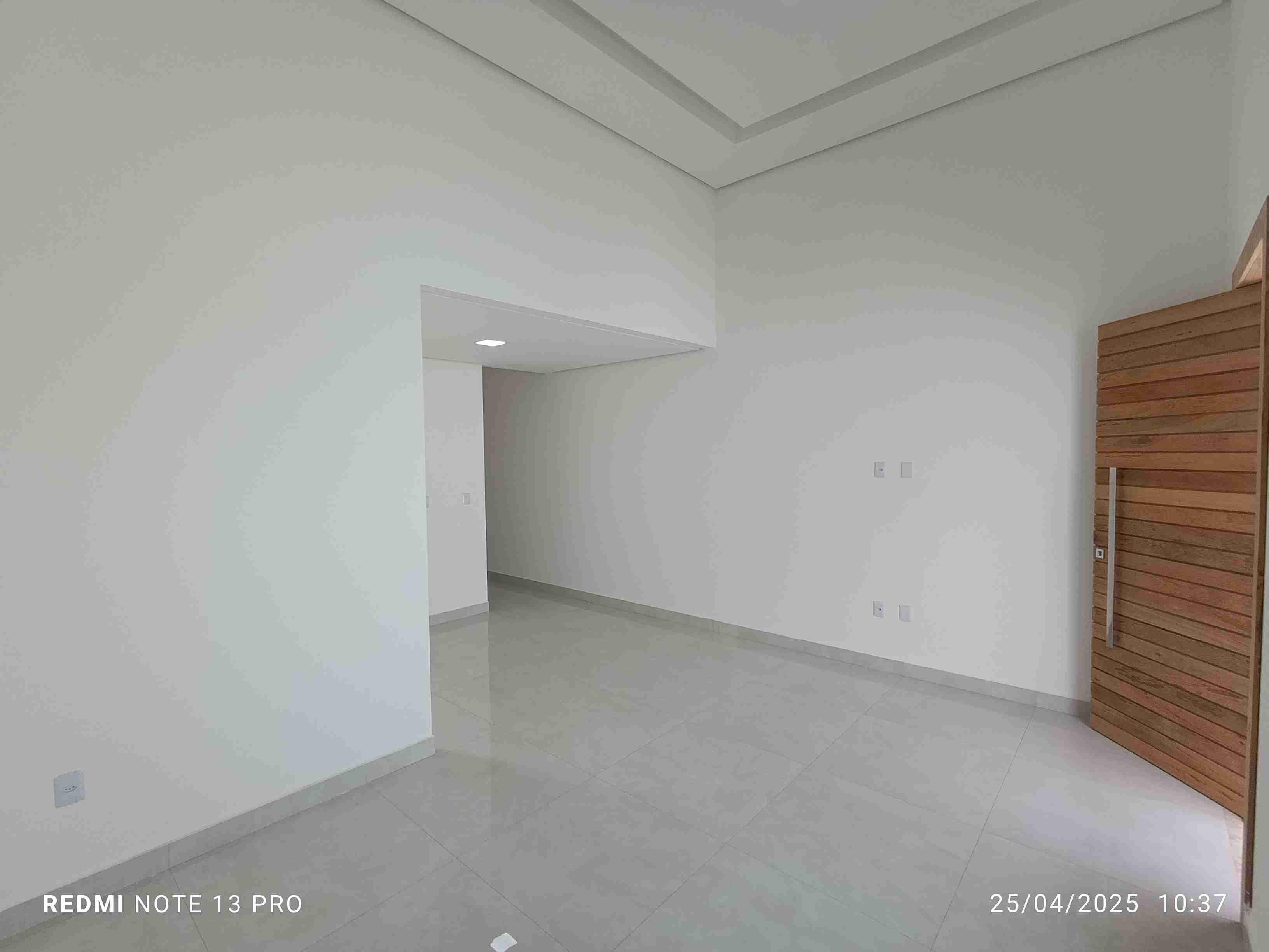 Linda casa nova  de 3 quartos sendo 1 suíte, garagem para 2 carros, acabamento de primeira à Venda, São Pedro, Vitória da Conquista, BA - foto 7