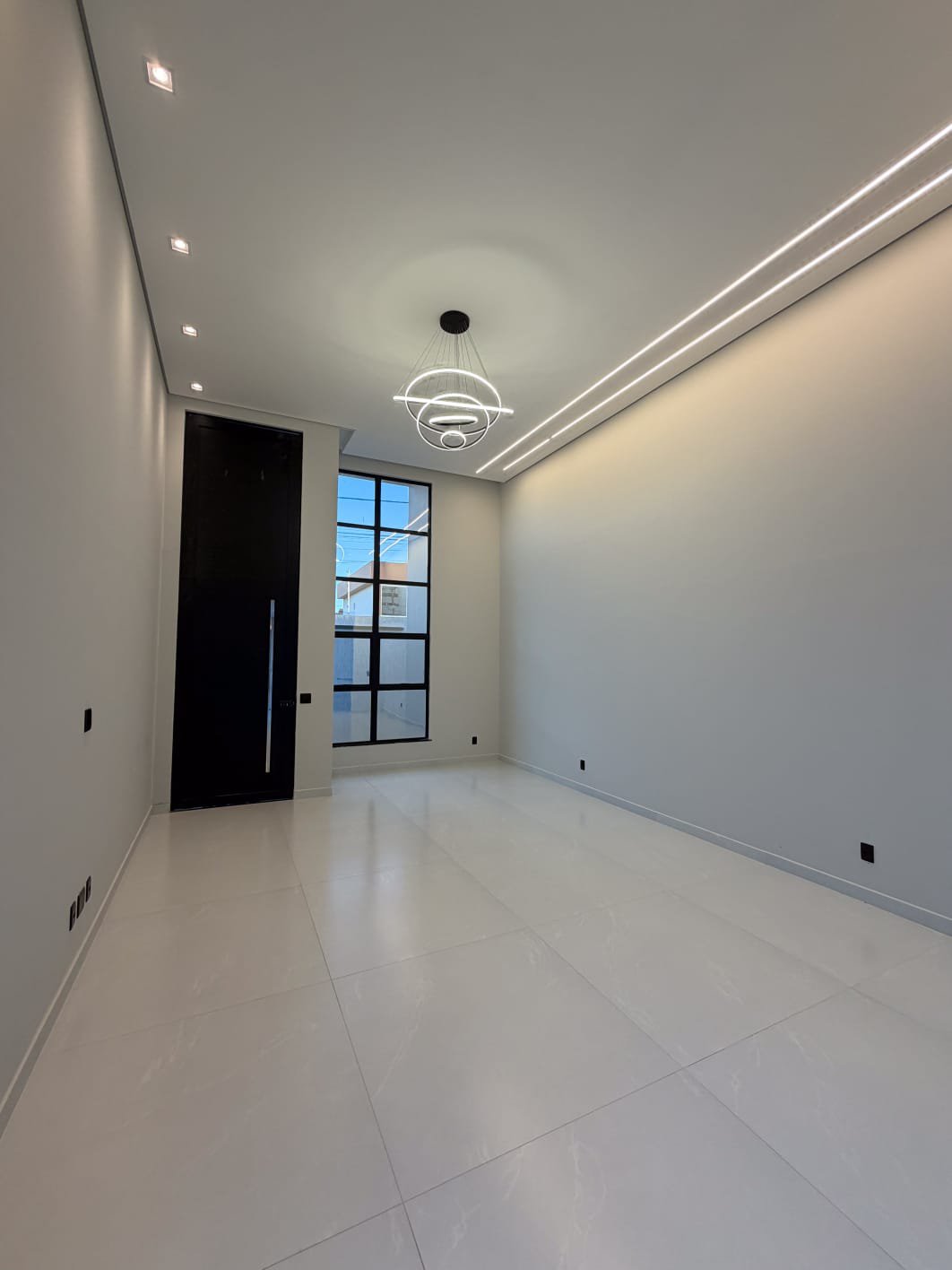 Casa Térrea de Alto Padrão com 4 quartos, sendo 3 suítes - Bairro Boa Vista - Vitória da Conquista - foto 7