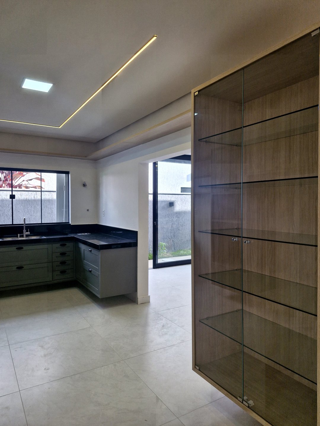 Casa Nova no Alphaville 1 com Planejados, terreno de 388 m²,  Bairro Universidade, Vitória da Conquista BA. - foto 7