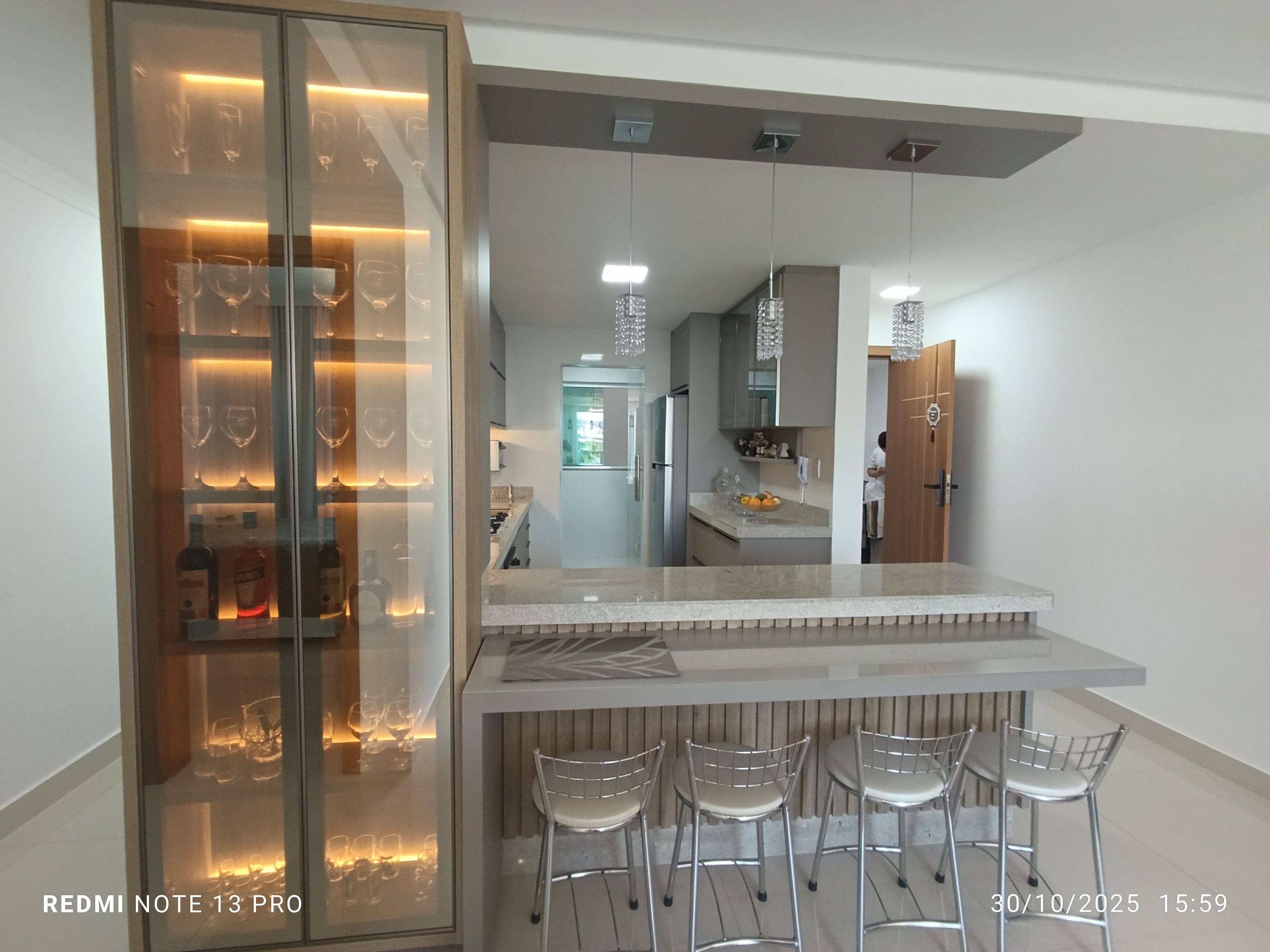 Apartamento novo de 3 quartos sendo 2 suítes, 2 vagas soltas de garagem à Venda, Boa Vista, Vitória da Conquista, BA - foto 8