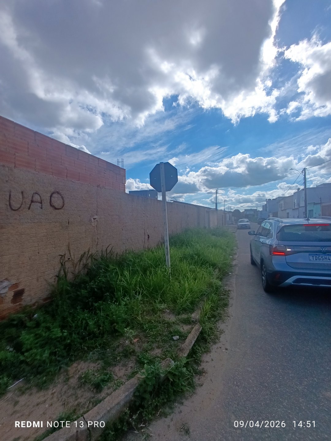 Terreno murado de esquina com 373 m² no Morada dos Pássaros III - foto 5