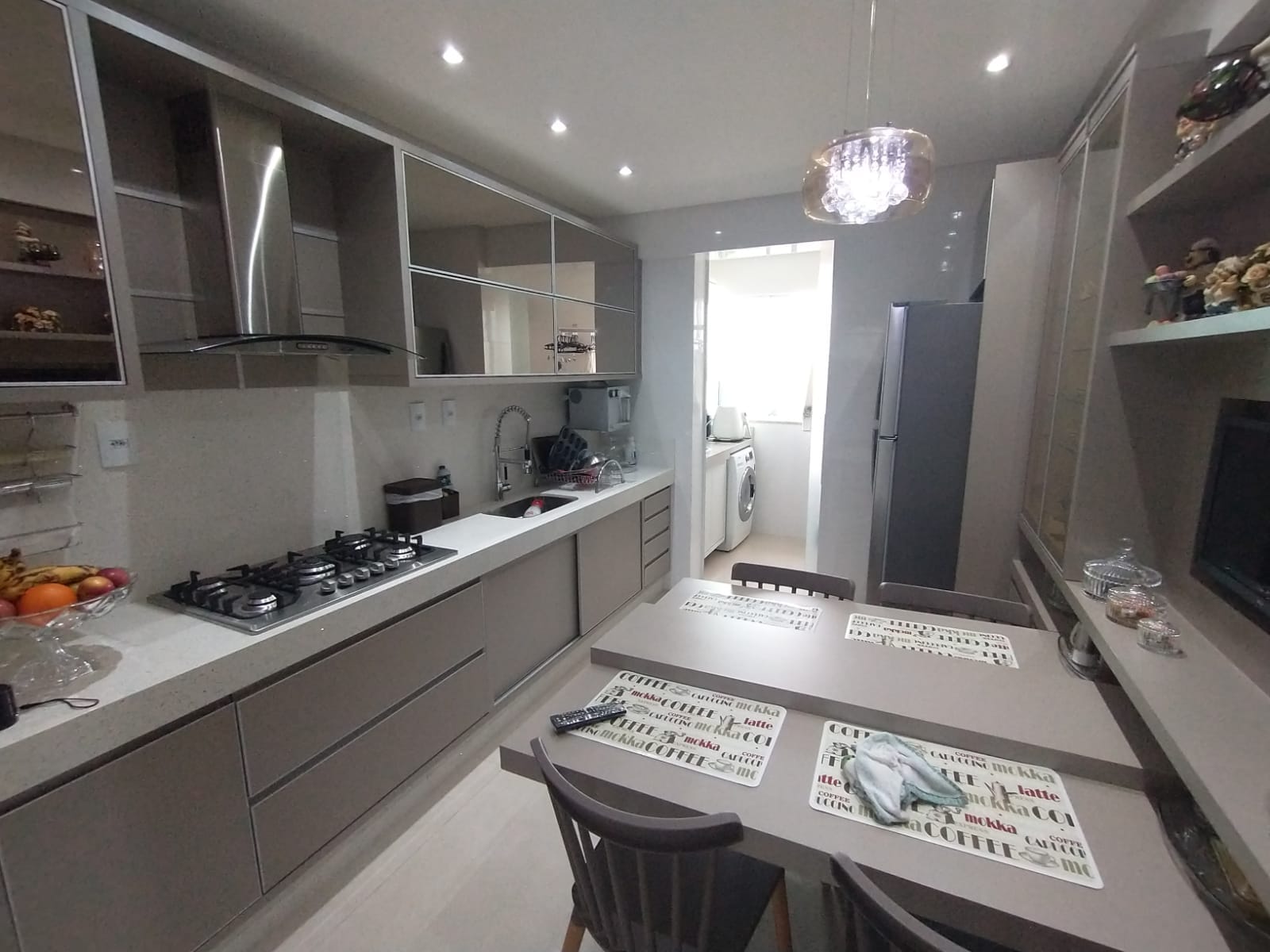 Apartamento à venda 3 suítes, porteira fechada, 2 vagas soltas de garagem , condomínio com lazer completo, no Recreio, Vitória da Conquista, BA - foto 8