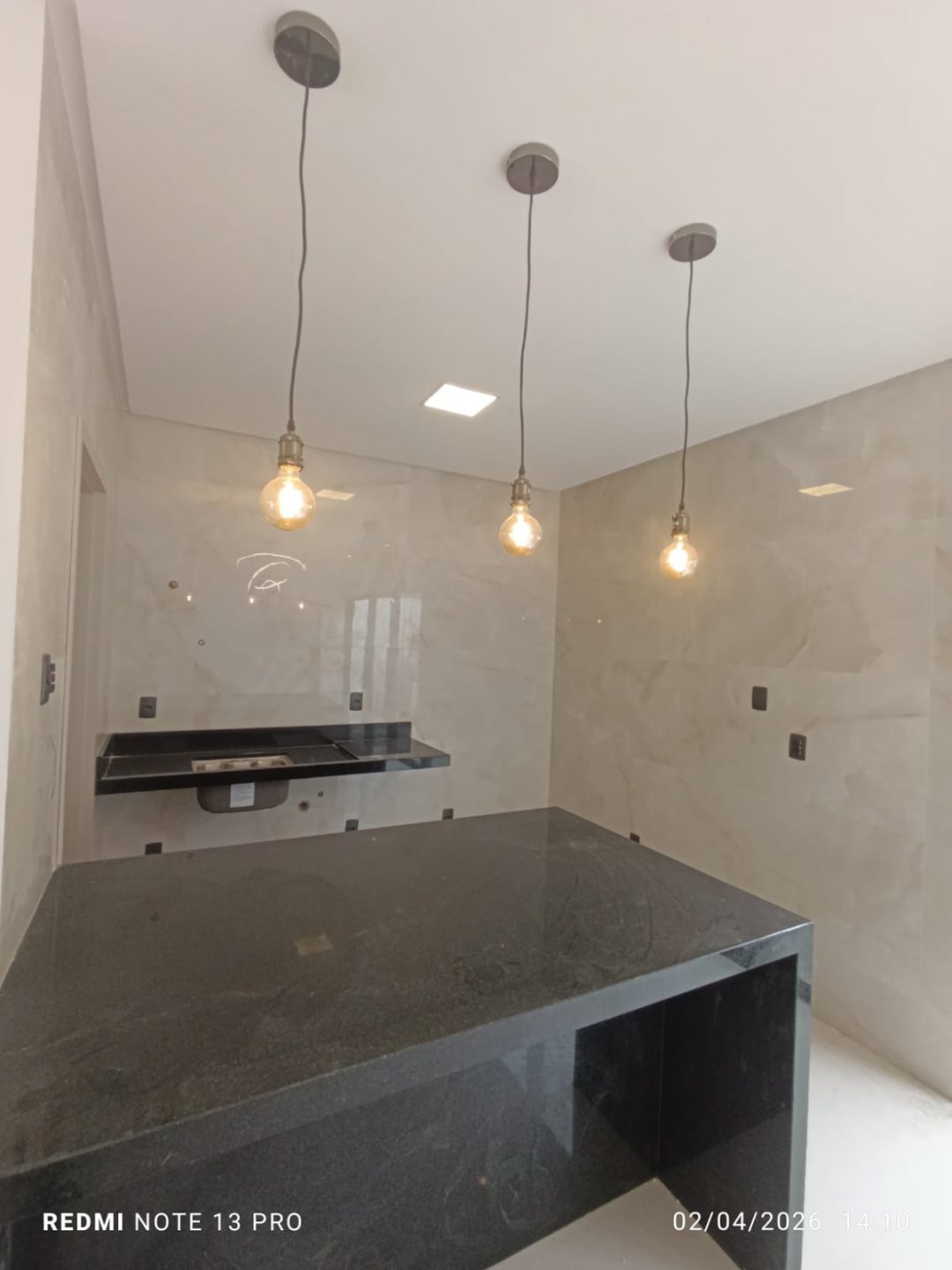 Casa duplex soltas com 3 suítes, sala com 2 ambientes, lavabo, garagem coberta para 2 carros, Alto da Boa Vista, Vitória da Conquista, BA - foto 6