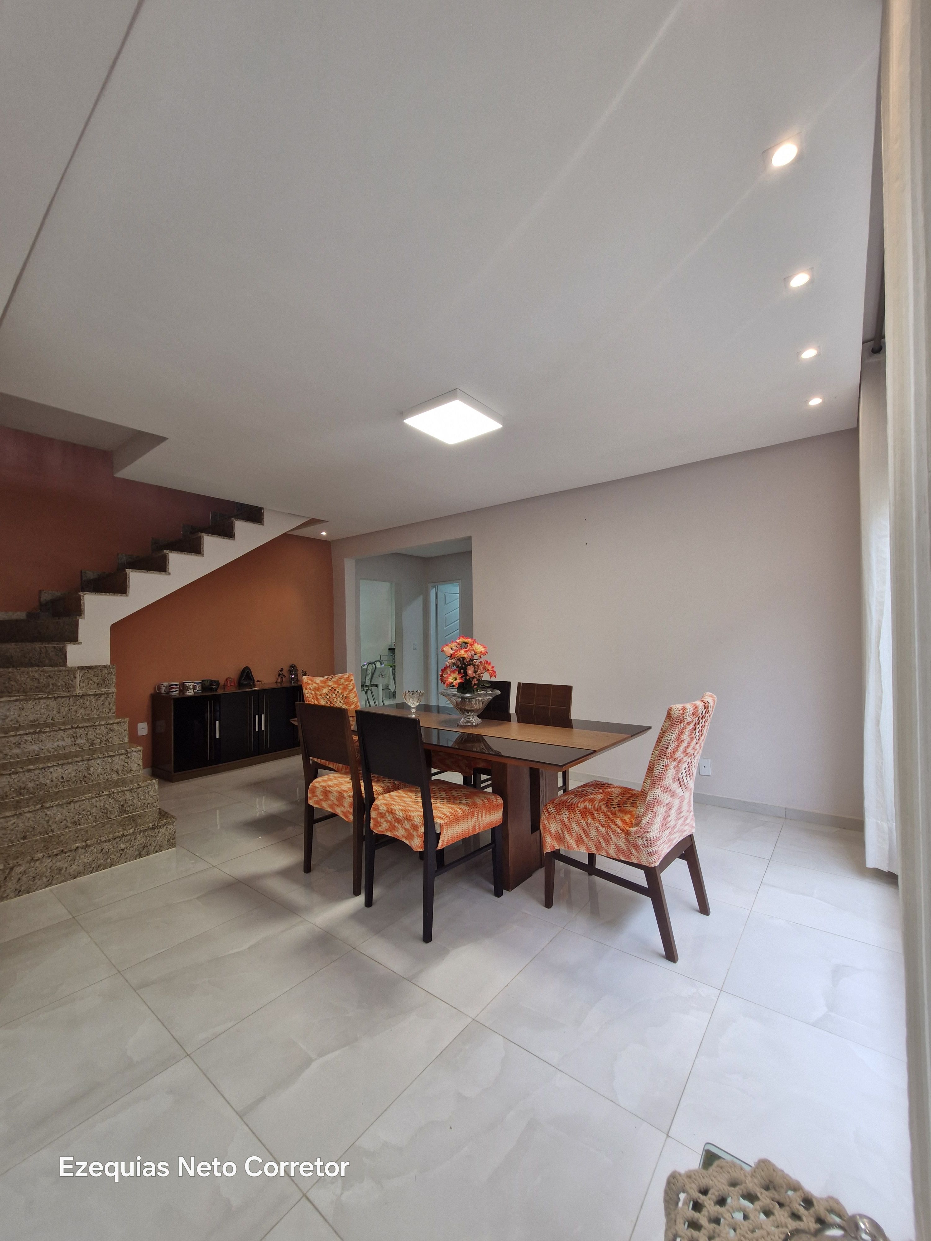 Casa duplex na Urbis 1 próximo ao Limão Doce e Fainor à Venda, Candeias, Vitória da Conquista, BA - foto 8