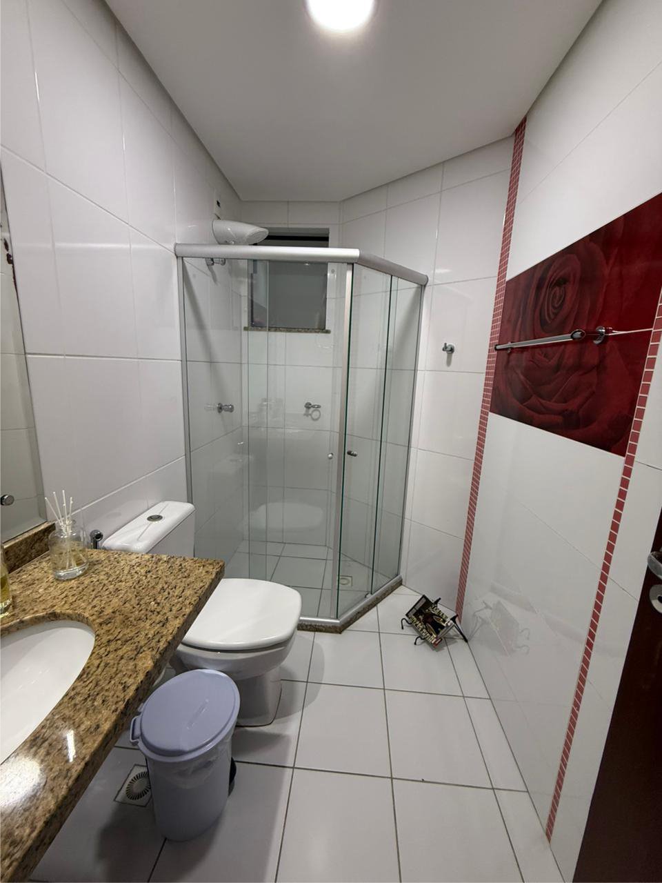 Apartamento com panejados de 2 dormitórios no último andar em B. Candeias em Vitória da Conquista - BA - foto 7