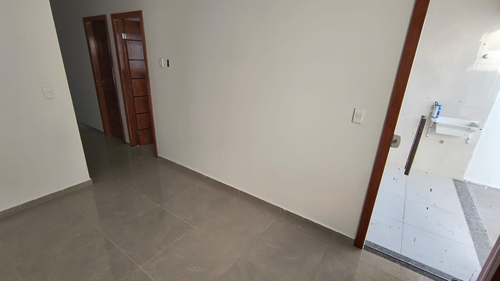 Casa nova contendo 3 quartos no Cidade Maravilhosa - foto 8