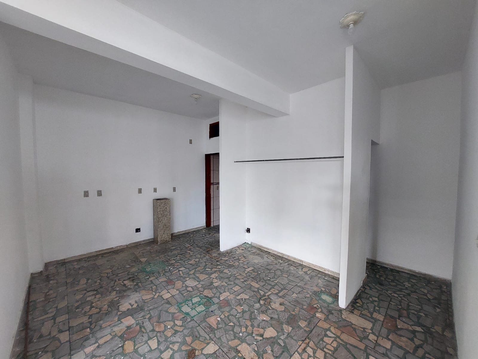 andar comercial 1º andar na Av. Siqueira Campos com 232 m² para venda, Centro, Vitória da Conquista, BA - foto 8