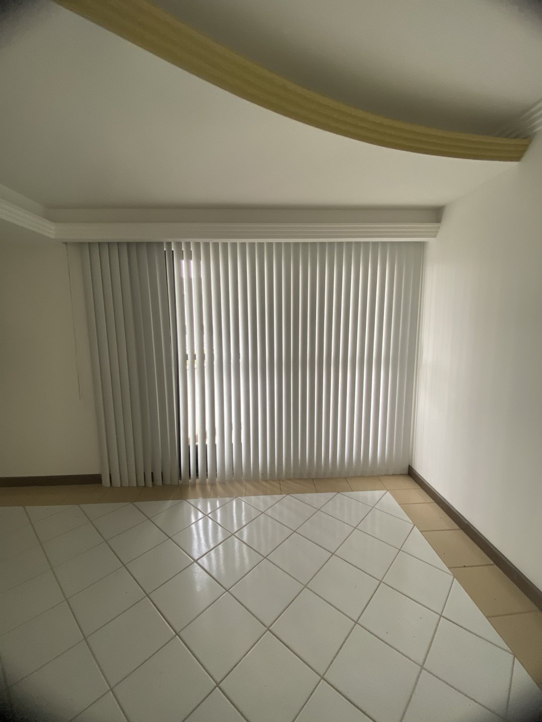 Excelente Apartamento 1º andar, 3/4 com suite, para Locação – Edifício Portal Brasil, Bairro Candeias, em Vitória da Conquista, Bahia - foto 7