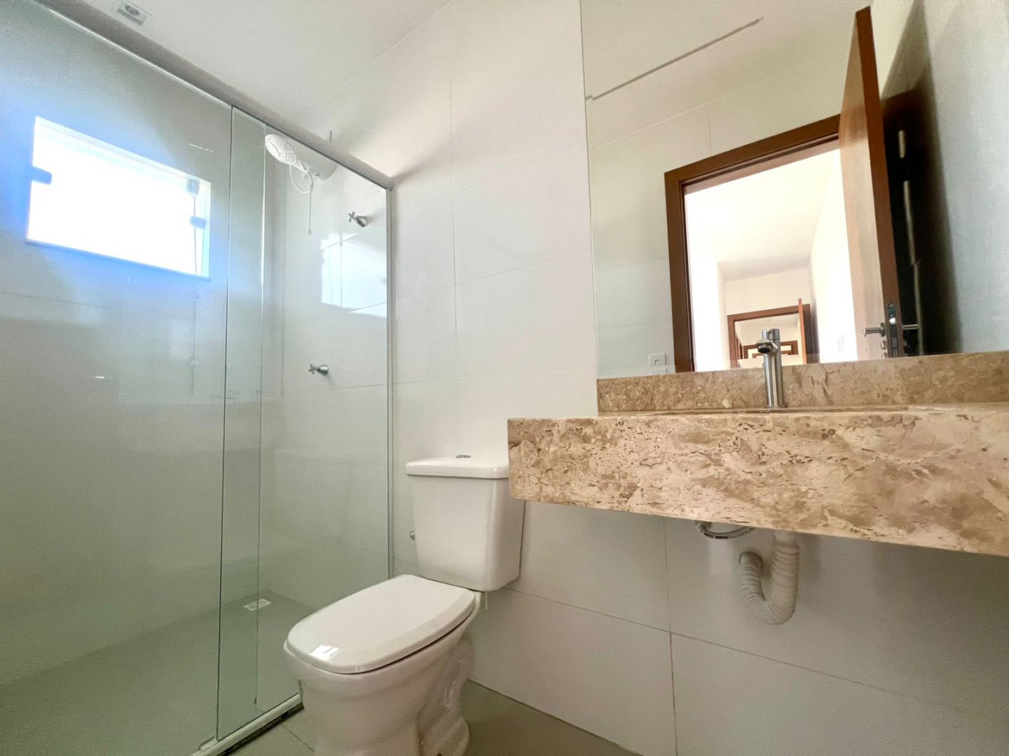 Apartamento novo de 3 quartos sendo 2 suítes + 2 vagas de garagem, no Alto da Boa Vista, Vitória da Conquista BA - foto 7