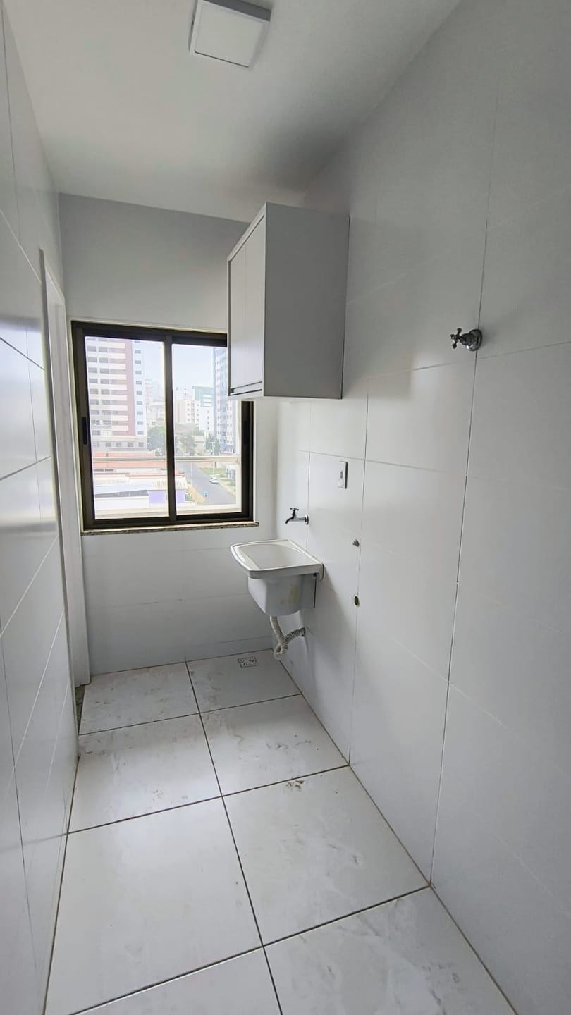 Apartamento de 3 quartos sendo 1 suíte com planejados na cozinha e em excelente localização no Candeias. - foto 8