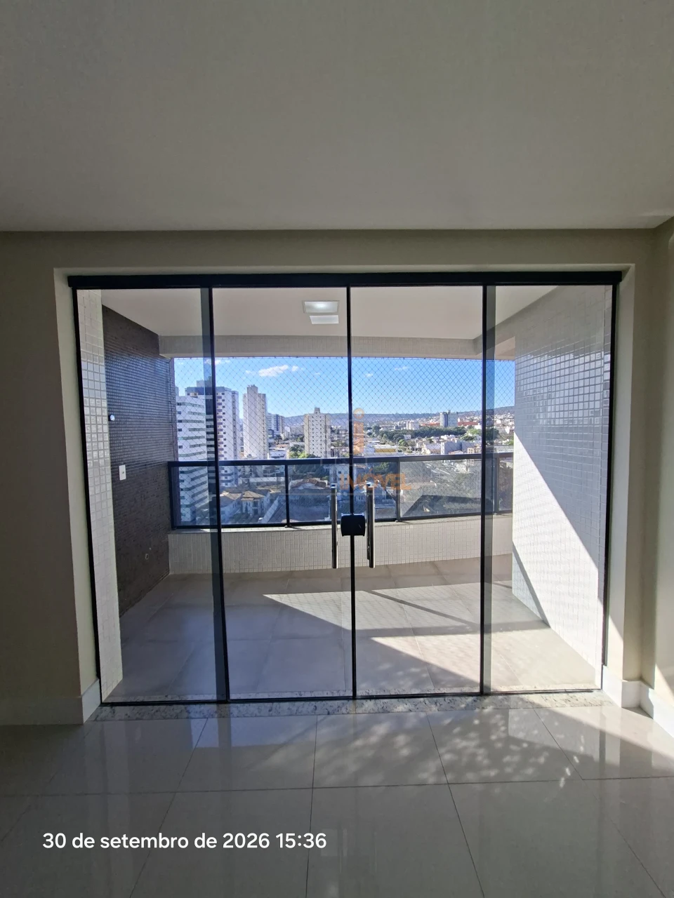 Apartamento alto Padrão 3 quartos sendo 2 suítes, andar alto, 2 vagas de garagem para locação, Candeias, Vitória da Conquista, BA - foto 9