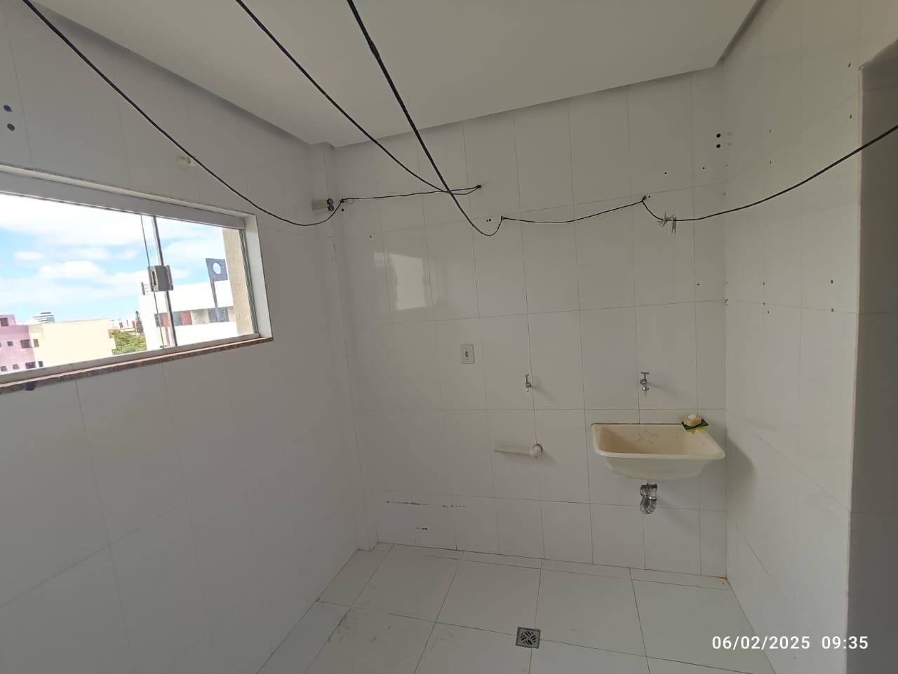 Apartamento 3/4 no 3º andar, para locação, Próximo a Fainor, no Candeias, em Vitória da Conquista, BA - foto 9