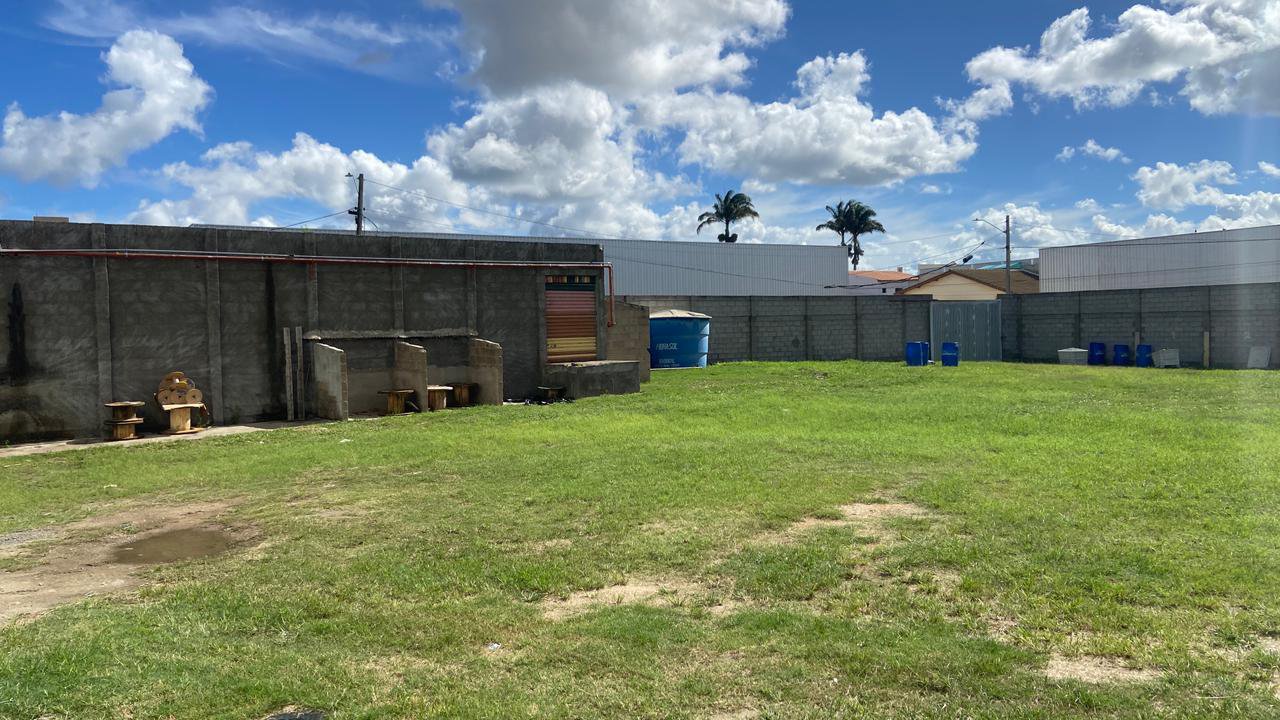 Galpão com 762 m² na Av. Juracy Magalhães, acesso por 2 ruas, Jurema, Vitória da Conquista -BA - foto 8