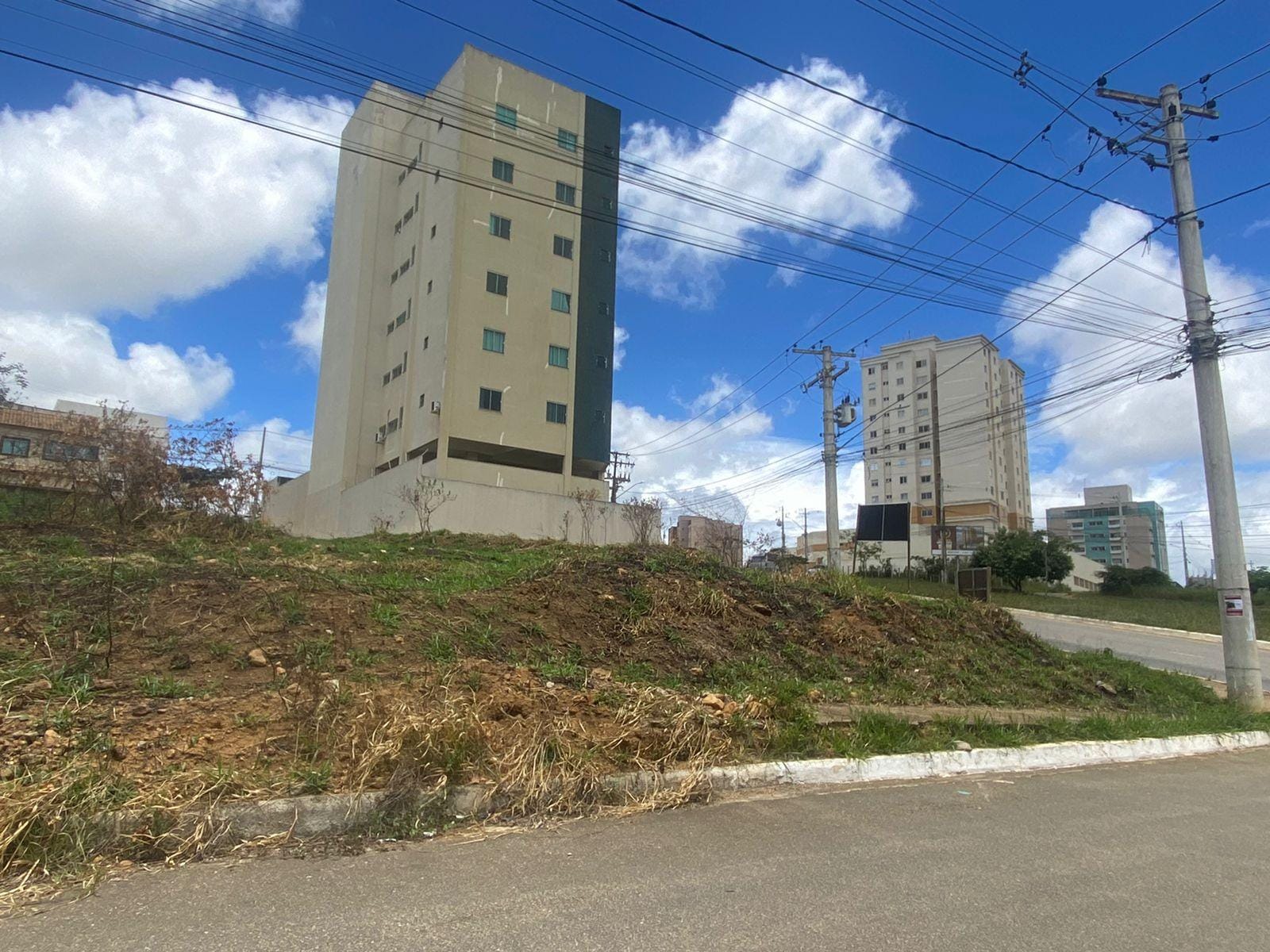 Terreno de Esquina no Bairro Candeias, Av. Luiz Eduardo, próximo a Fainor, Vitória da Conquista - Ba - foto 8