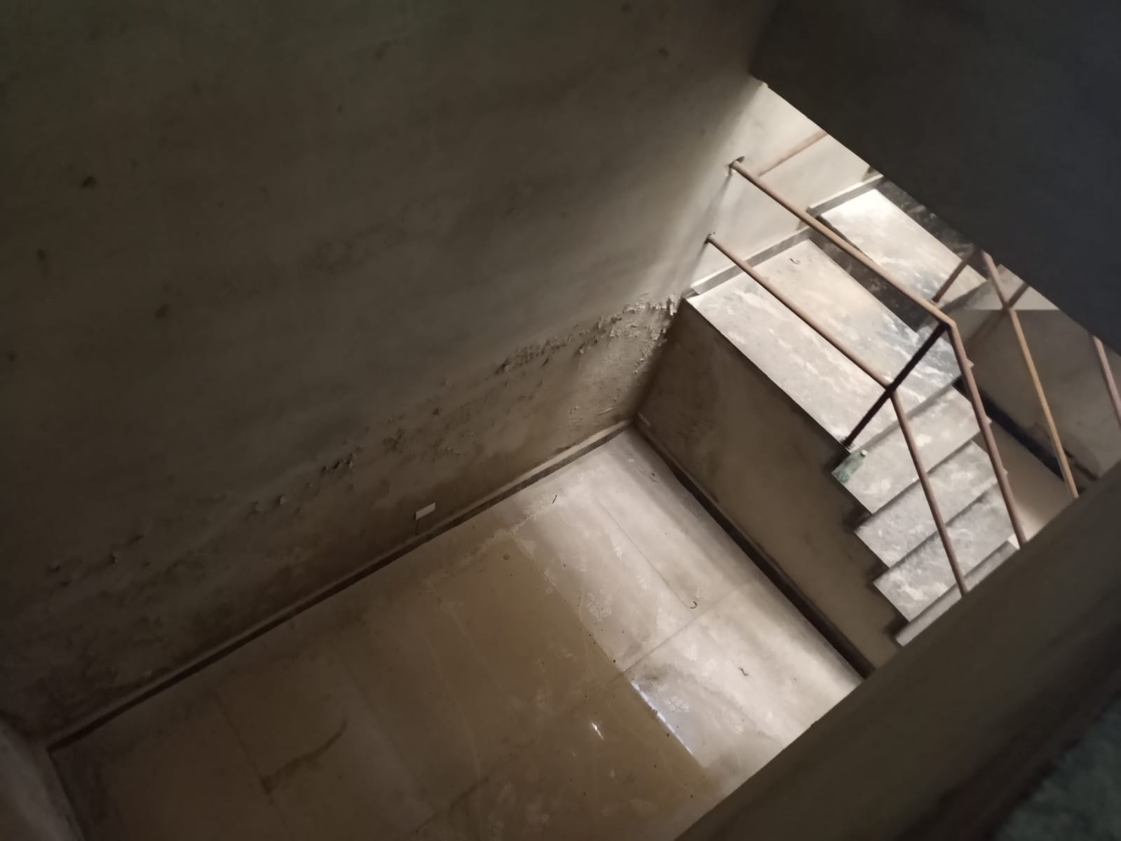 Casa tipo Sobrado solto no terreno a 300 mts da Faculdade Fainor  com 4 salas, 3/4 no Bairro Candeias em Vitória da Conquista - BA - foto 9