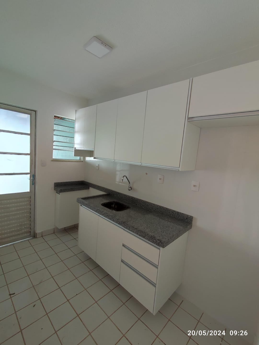 Alugo casa tipo Vilage com 2/4 e garagem coberta em condomínio fechado no Boa Vista em Vitória da Conquista, BA - foto 8