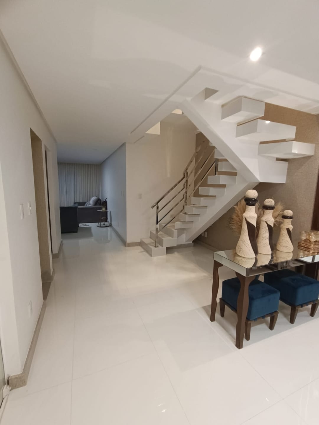 Casa com 5 quartos sendo 3 suítes, área gourmet com jacuzzi, piscina aquecida, em Bairro Boa Vista, Vitória da Conquista, BA - foto 9