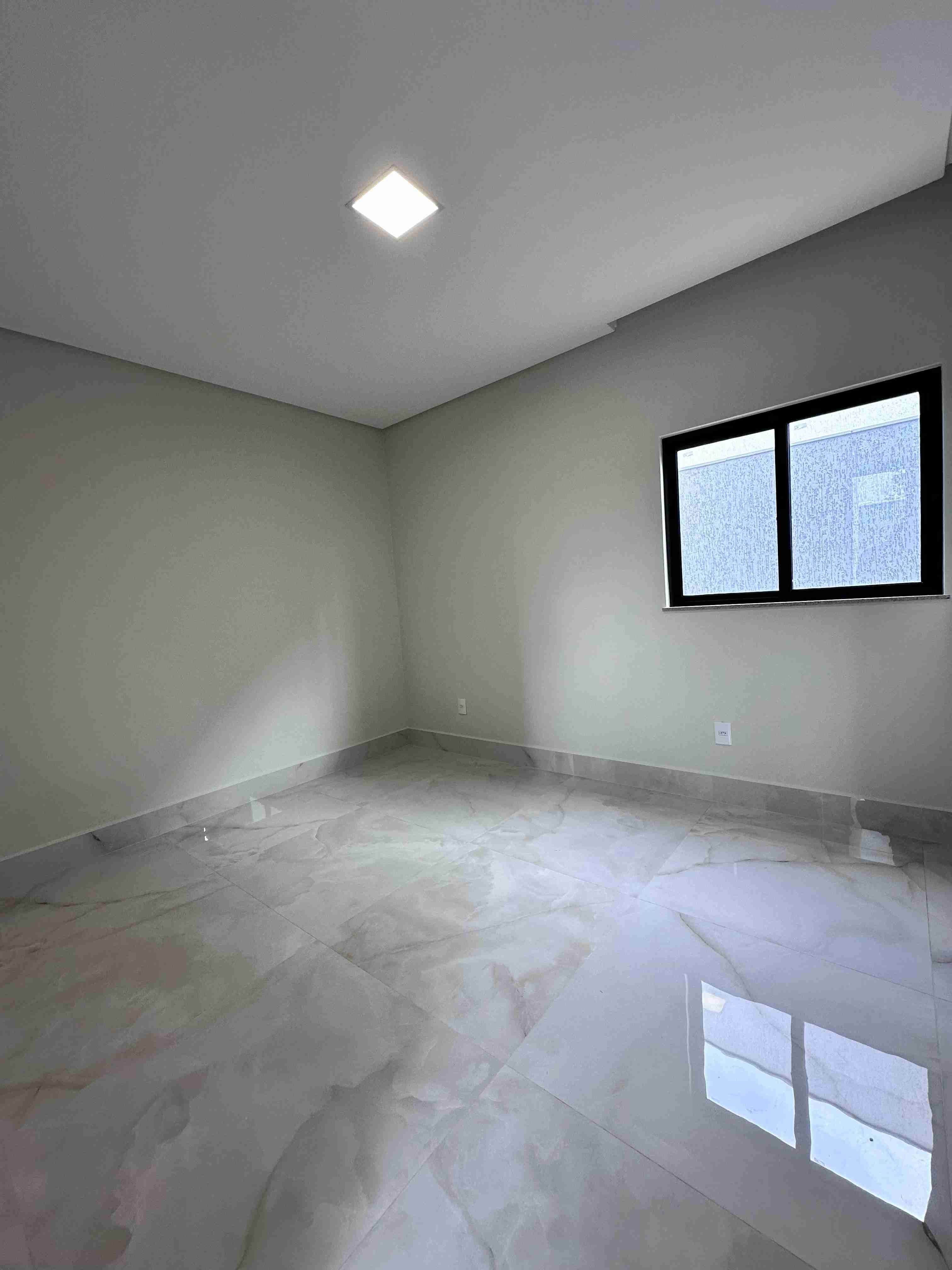 Casa com 3 suítes amplas, cozinha com planejados integrado com o espaço gourmet,  Horto Premier Bairro Primavera, Vitória da Conquista, BA - foto 9