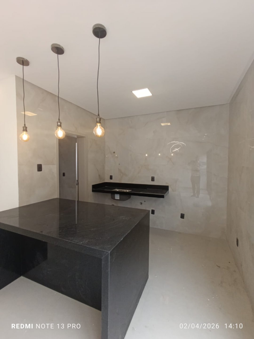 Casa duplex soltas com 3 suítes, sala com 2 ambientes, lavabo, garagem coberta para 2 carros, Alto da Boa Vista, Vitória da Conquista, BA - foto 7