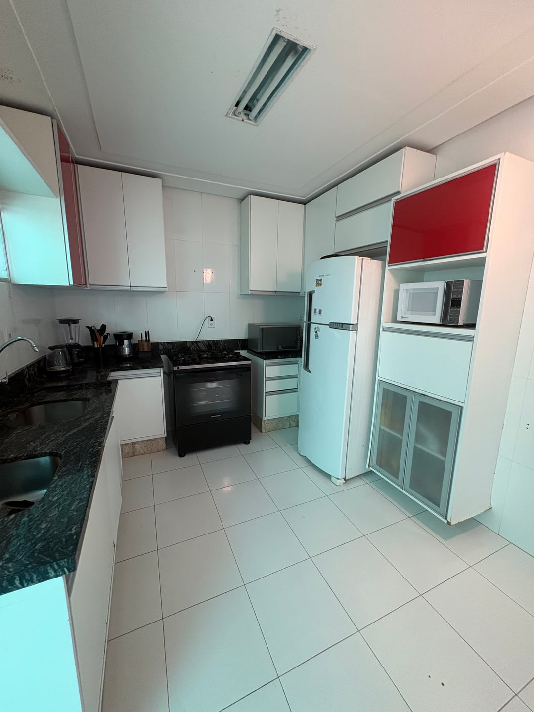 Casa com 3 suítes, piscina + dependência no Ibirapuera Vitória da Conquista Bahia - foto 8
