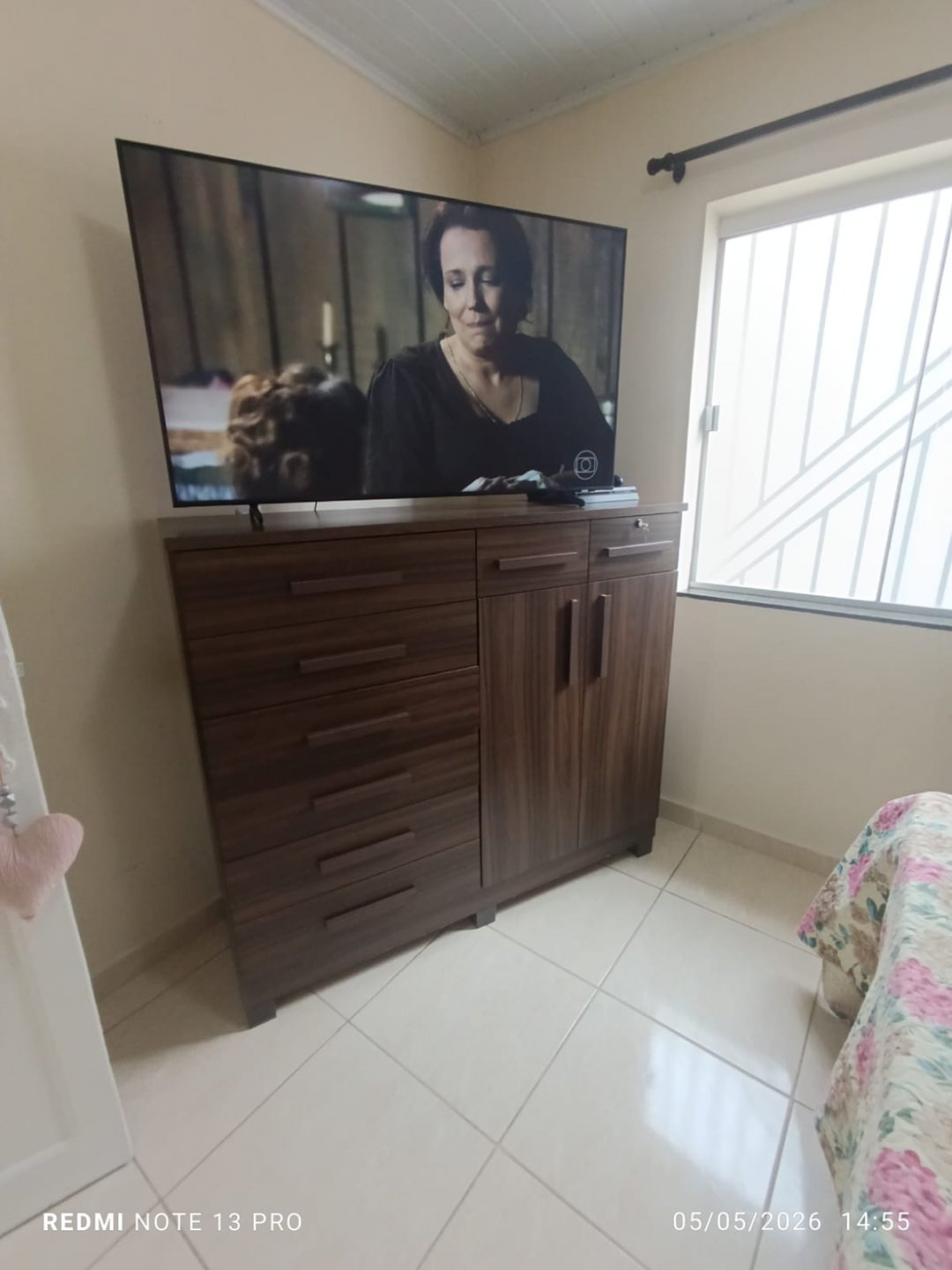 Casa com Sala, 2 quartos, copa, banheiro social, cozinha, área de serviços + edícula com quarto e banheiro, quintal e garagem no Sumaré/Centro, V - foto 8