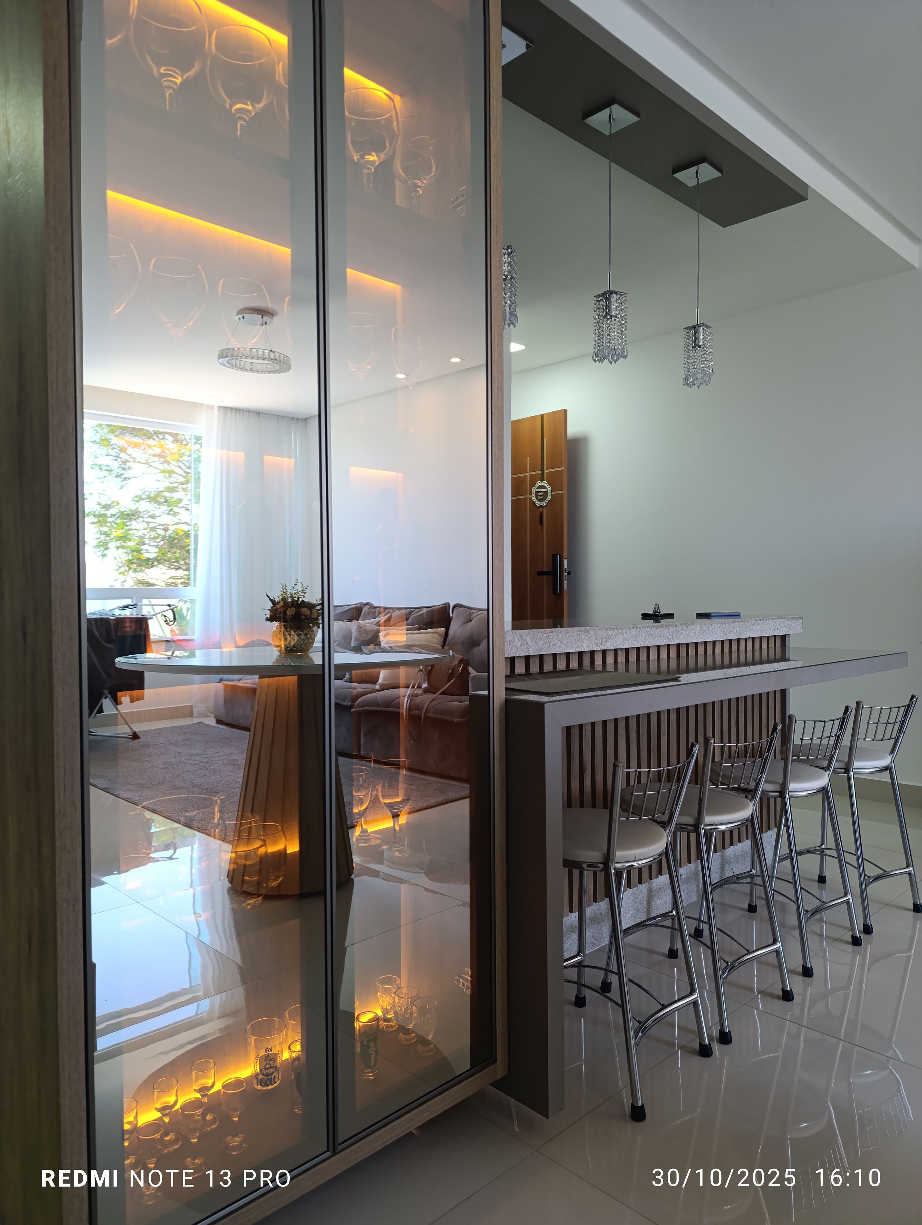 Apartamento novo de 3 quartos sendo 2 suítes, 2 vagas soltas de garagem à Venda, Boa Vista, Vitória da Conquista, BA - foto 9