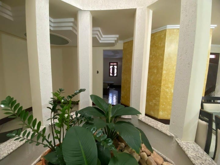 Excelente casa , locação para fins comerciais em região privilegiada, bairro Recreio, Vitória da Conquista, BA - foto 9