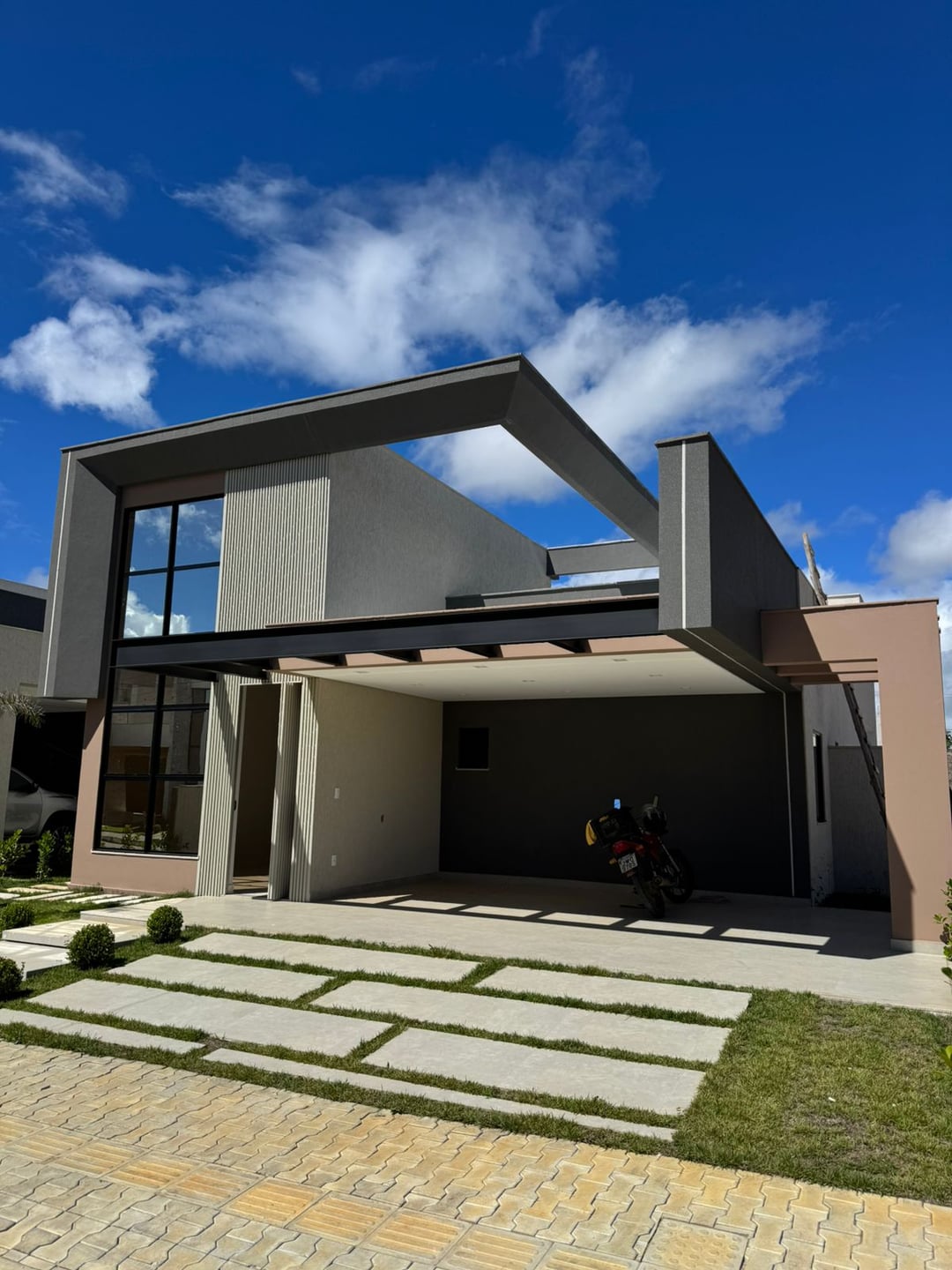 Casa nova com 3 suítes em terreno de 305 m² no Horto Premier, Primavera, Vitória da Conquista - BA - foto 9