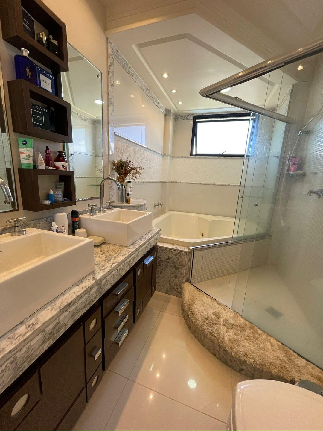 Excelente Apartamento  de 4 quartos sendo 3 suítes + dependência à venda, Candeias, Vitória da Conquista, BA - foto 10