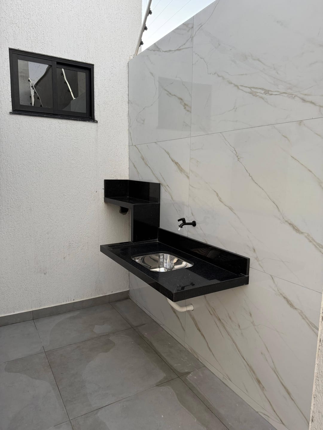 OPORTUNIDADE - Casa de Alto Padrão no Bairro Boa Vista, 3/4 sendo 2 suítes, próximo a  Avenida Luis Eduardo Magalhães - foto 10