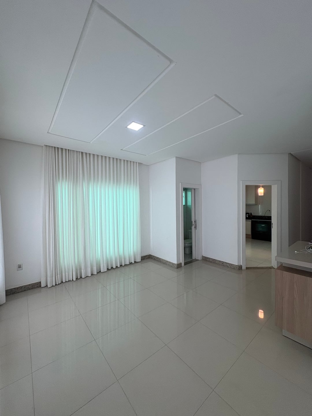 Casa com 3 suítes, piscina + dependência no Ibirapuera Vitória da Conquista Bahia - foto 9