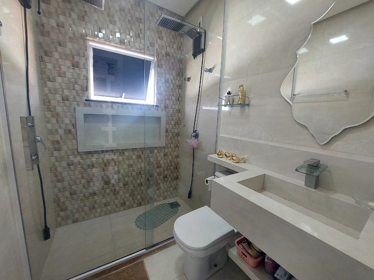 Casa de 4 quartos sendo 3 suites à venda em condomínio fechado com planejados, podendo ser vendido com os móveis no Boa Vista, Vitória da Conquis - foto 10