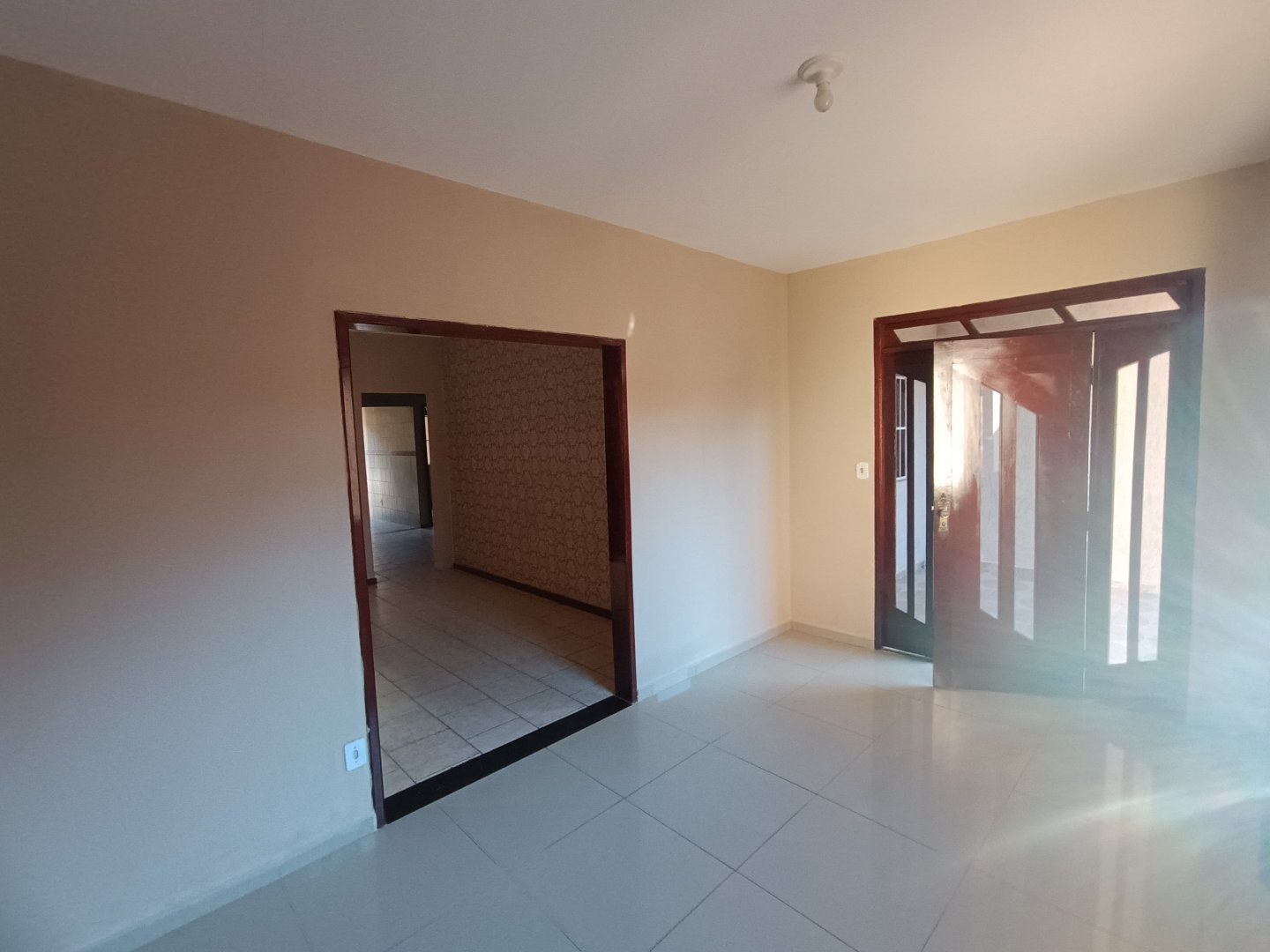 Casa Solta de 3 Quartos Sendo 1 Suíte com Garagem Ampla e Quintal no Bairro Alvorada/Ibirapuera, Vitória da Conquista -Ba - foto 8